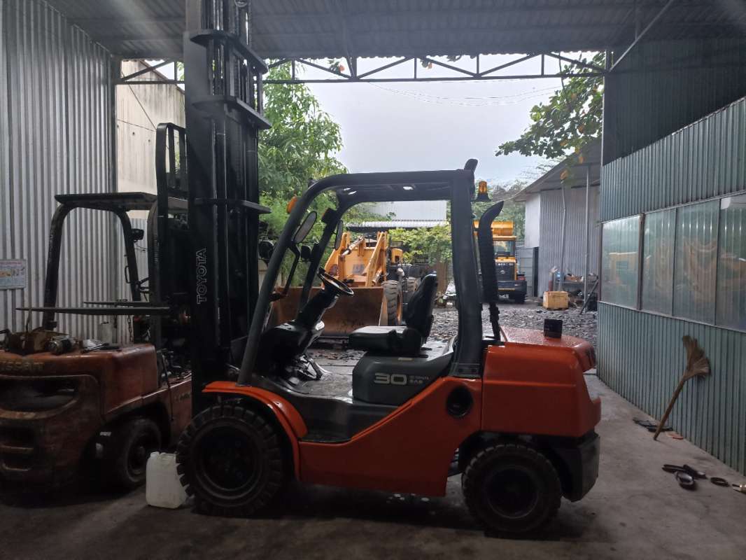 Mua Bán Sửa Chữa Xe Cơ Giới Uy Tín Tại TP.HCM