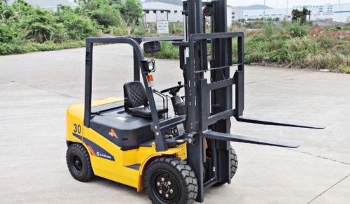 Sửa chữa xe nâng hàng